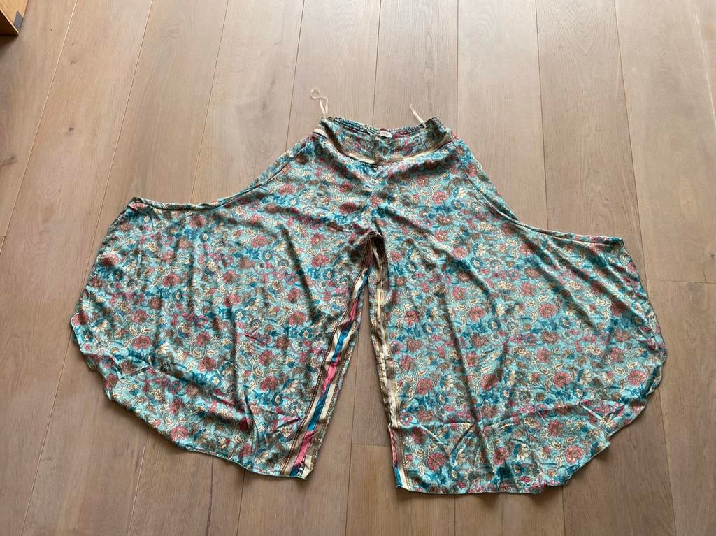 Broekrok zijde one size nieuwstaat, Kleding | Dames, Blauw, Maat 42/44 (L), Ophalen of Verzenden, Zo goed als nieuw