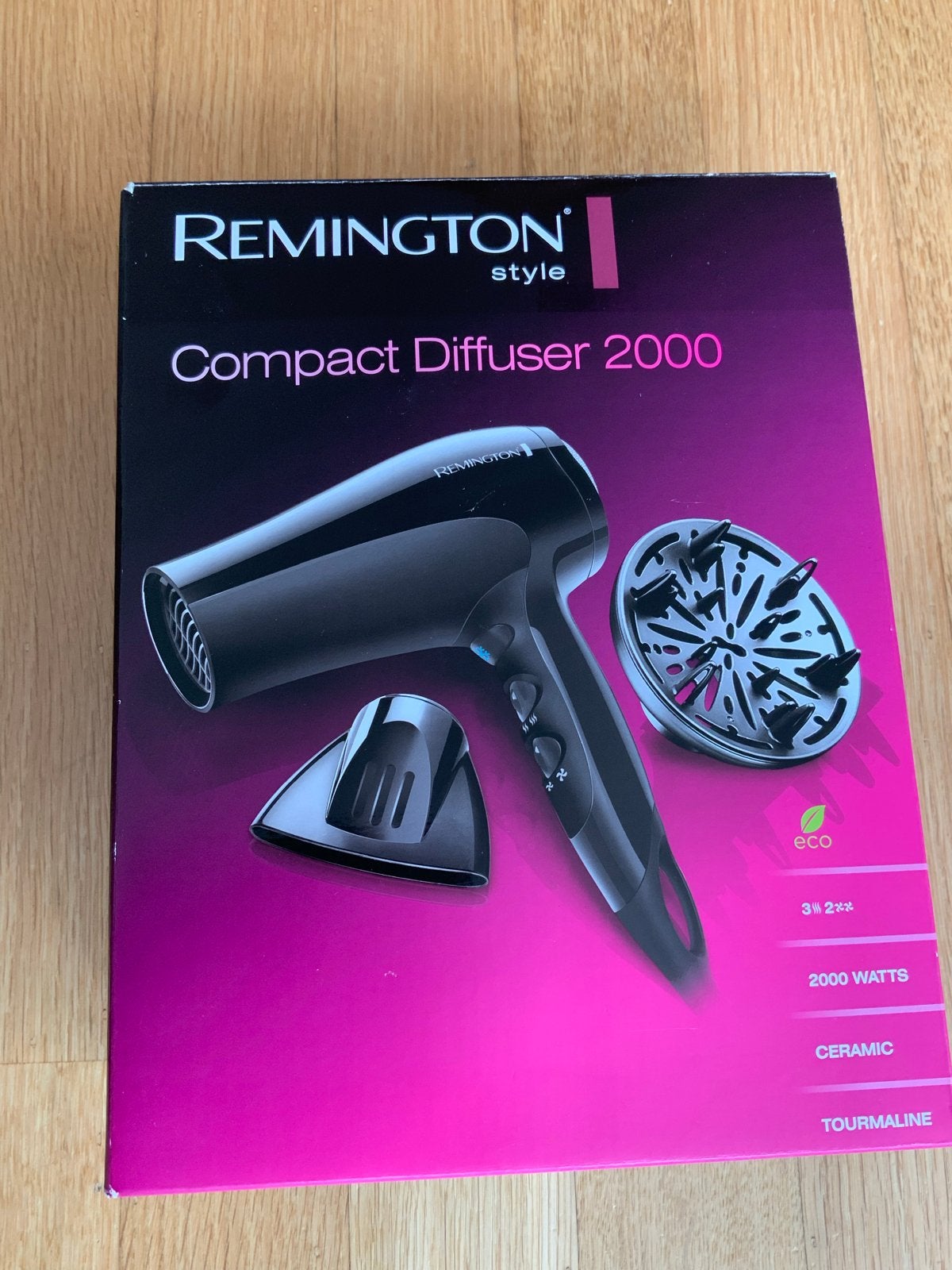 Remington Compact Diffuser 2000 Föhn - Nieuw in doos, Ophalen of Verzenden, Nieuw, Haarverzorging