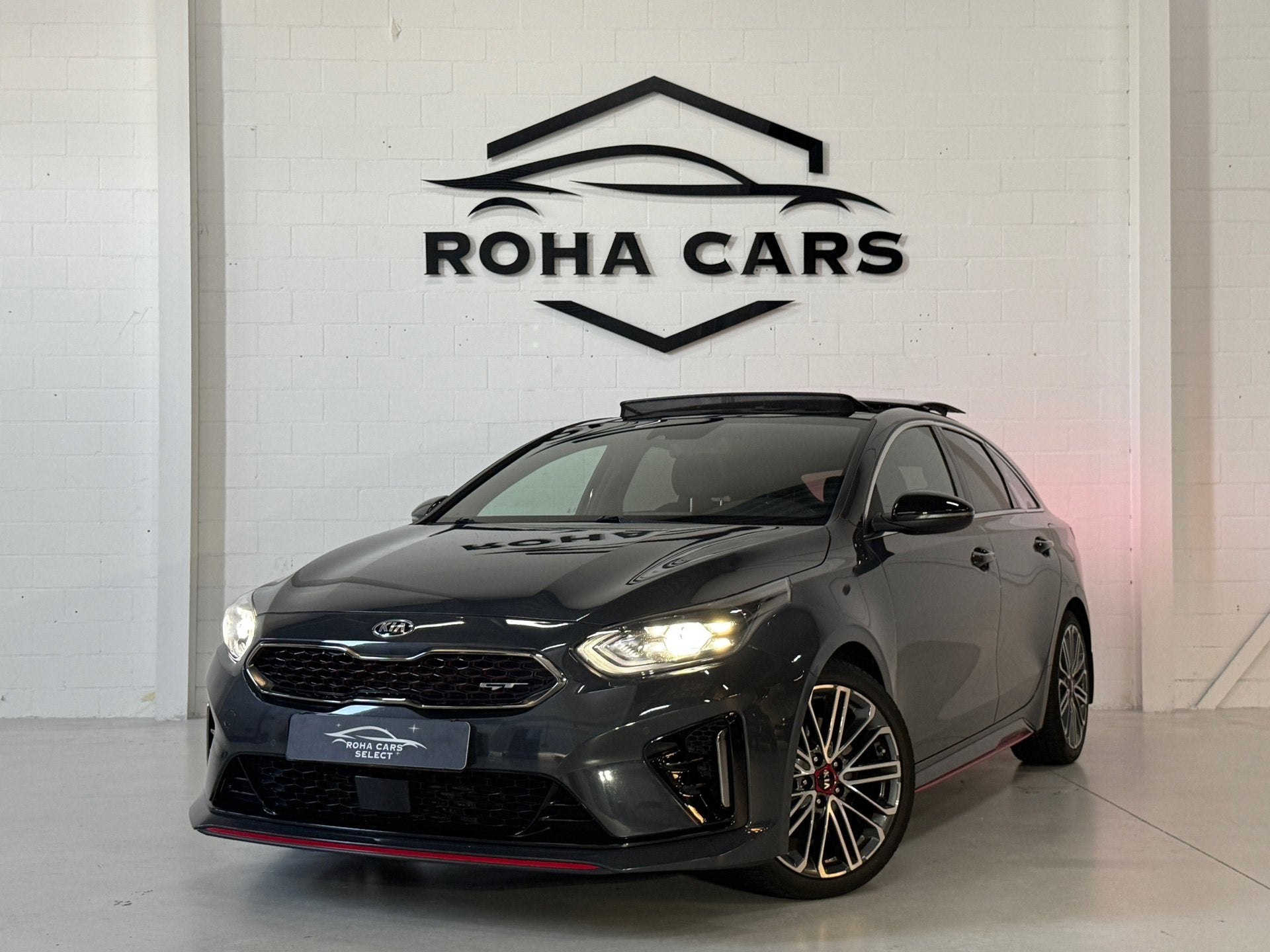 Kia ProCeed 1.6 T-GDI GT*FULL*Pano*Stoel/stuurverwarming*Bli, Auto's, 15 km/l, Gebruikt, Leder, 66 €/maand