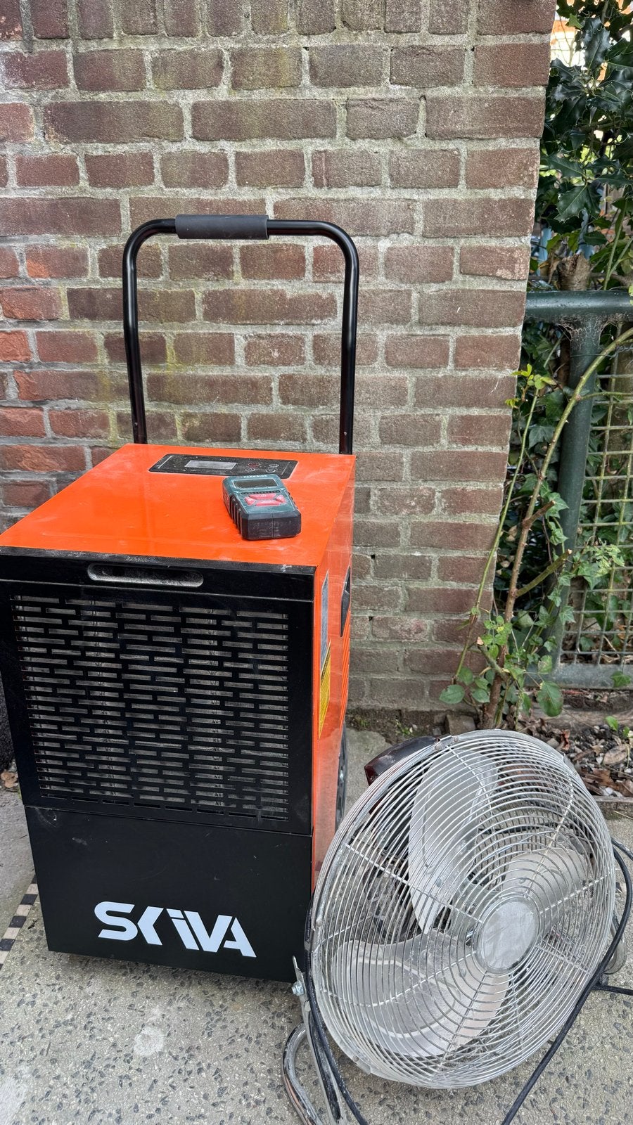 Nieuwe Bouwdroger te huur - incl vochtmeter en ventilator, Doe-het-zelf en Verbouw, Ventilatie en Afzuiging, Ophalen, Zo goed als nieuw