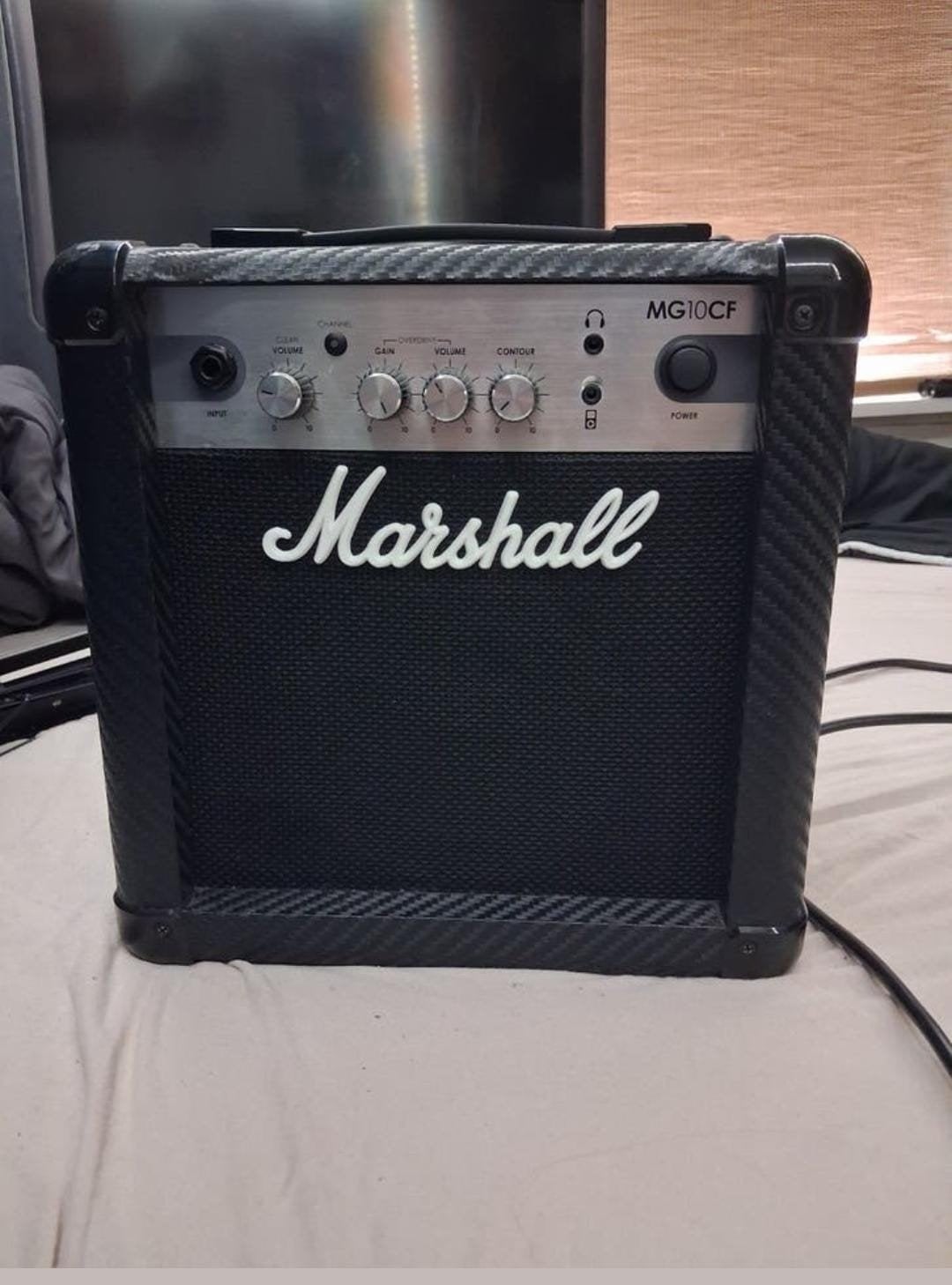 Marshall MG10CF Gitaarversterker - 24 Watt, Ophalen, Zo goed als nieuw, Gitaar, Minder dan 50 watt