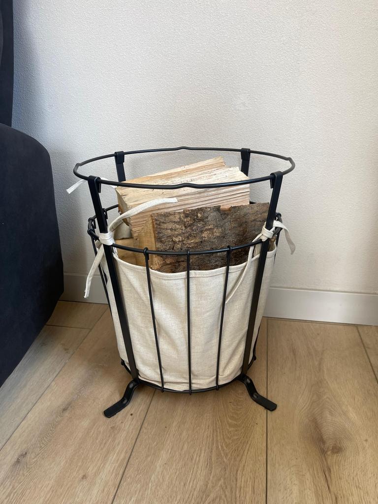 Bijzettafel met houtopslag en stoffen mand, Minder dan 55 cm, Metaal of Aluminium, Rond, Zo goed als nieuw