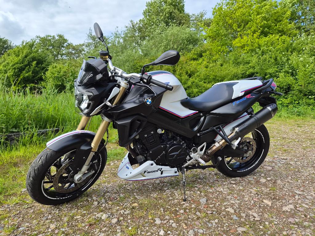 BMW f800r 2015 ABS ESA met SC project Demper, Motoren, 2 cilinders, Occasion, Handvatverwarming, Motorrijbewijs A