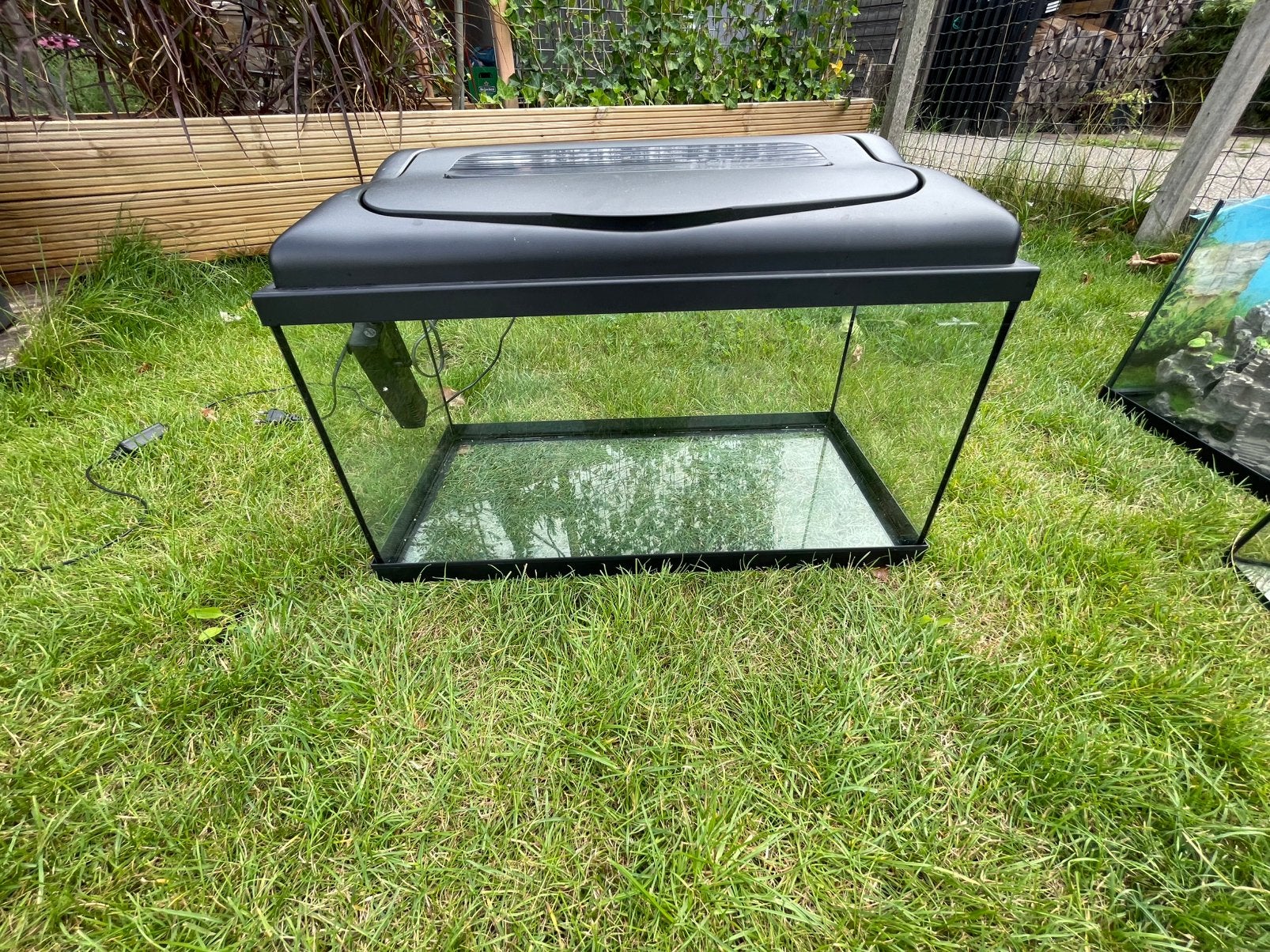 Aquarium +filter/watervall, Ophalen of Verzenden, Zo goed als nieuw, Leeg aquarium