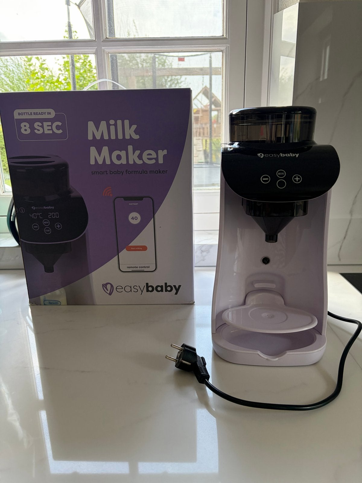 Easybaby Milk Maker - Smart Baby Formula Maker, Automatisch, Ophalen of Verzenden, Zo goed als nieuw, Flessenmaker