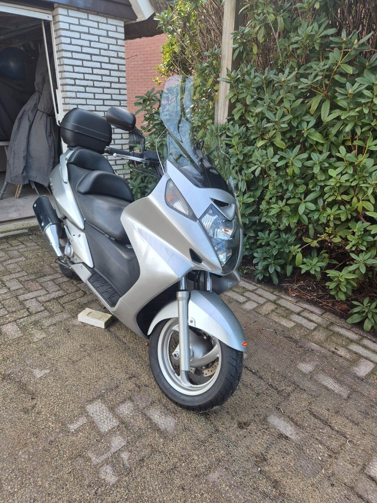 Honda Silverwing 600 - Comfortabele Motorscooter, Motoren, Motoren | Honda, Handvatverwarming, Motorrijbewijs A, Gebruikt, Particulier