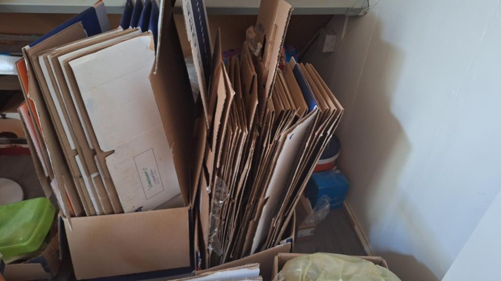 31 Stevige verhuisdozen te koop, Ophalen, 60 cm of meer, 50 cm of meer, Doos