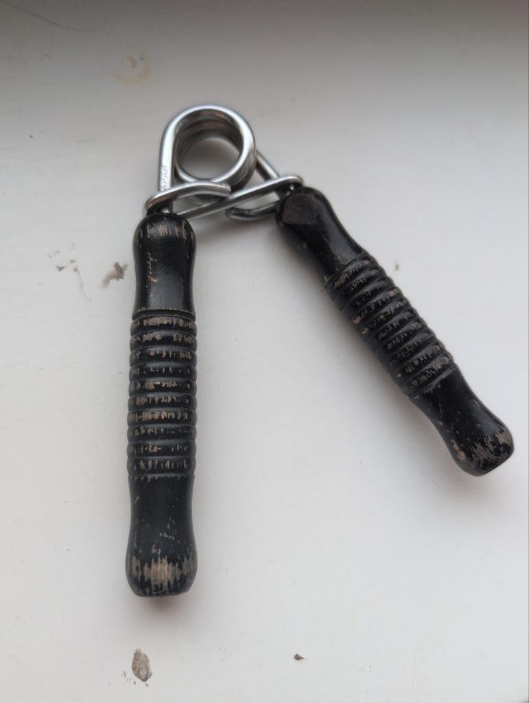 Handtrainer / Knijptrainer voor gripkracht, Ophalen of Verzenden, Gebruikt, Armen, Overige typen