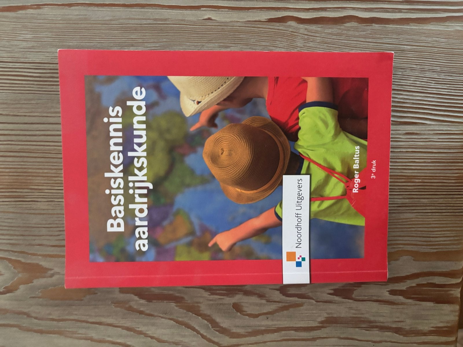 Basiskennis aardrijkskunde - Roger Baltus (3e druk), Ophalen of Verzenden, Gamma, Zo goed als nieuw, Overige niveaus