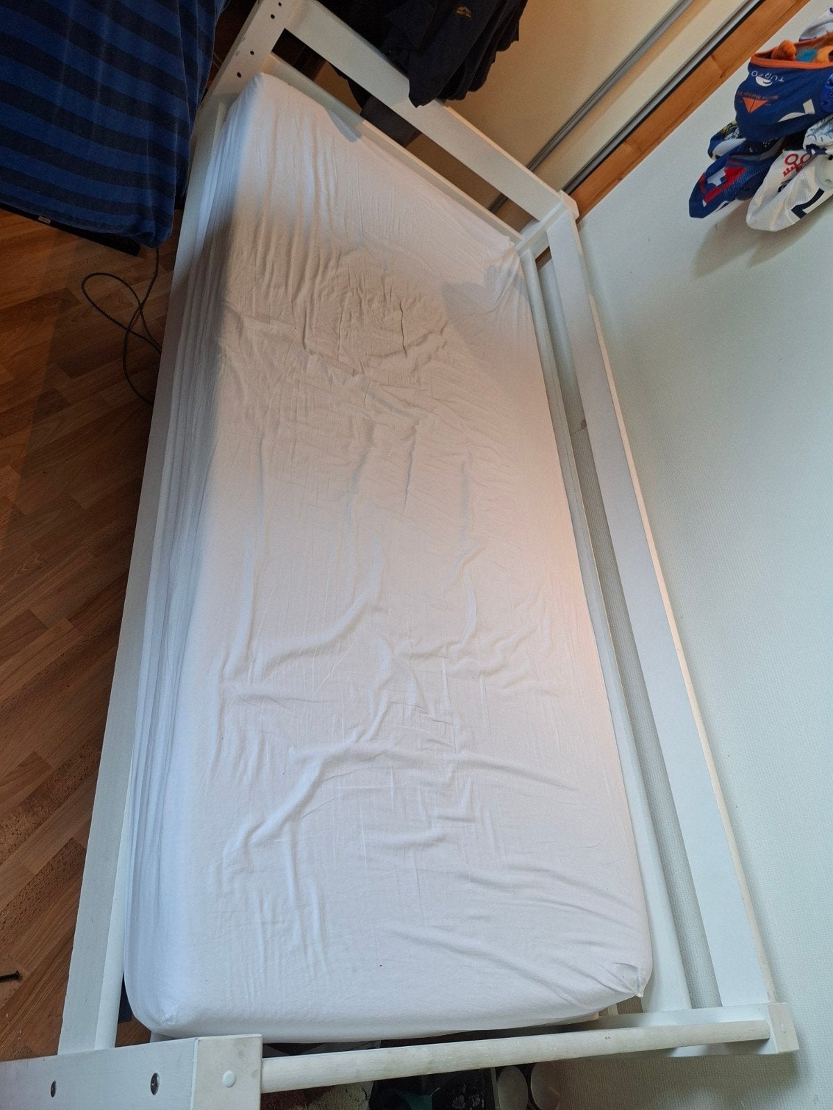 Eenpersoonsbed compleet 90x200, incl lattenbodem en matras, Huis en Inrichting, Slaapkamer | Bedden, Ophalen, Gebruikt, 90 cm