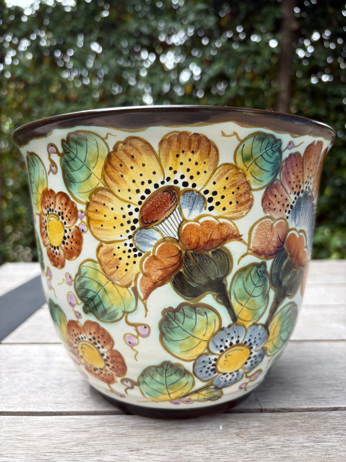 Regina Gouda Holland bloempot met bloemmotief, Antiek en Kunst, Ophalen of Verzenden