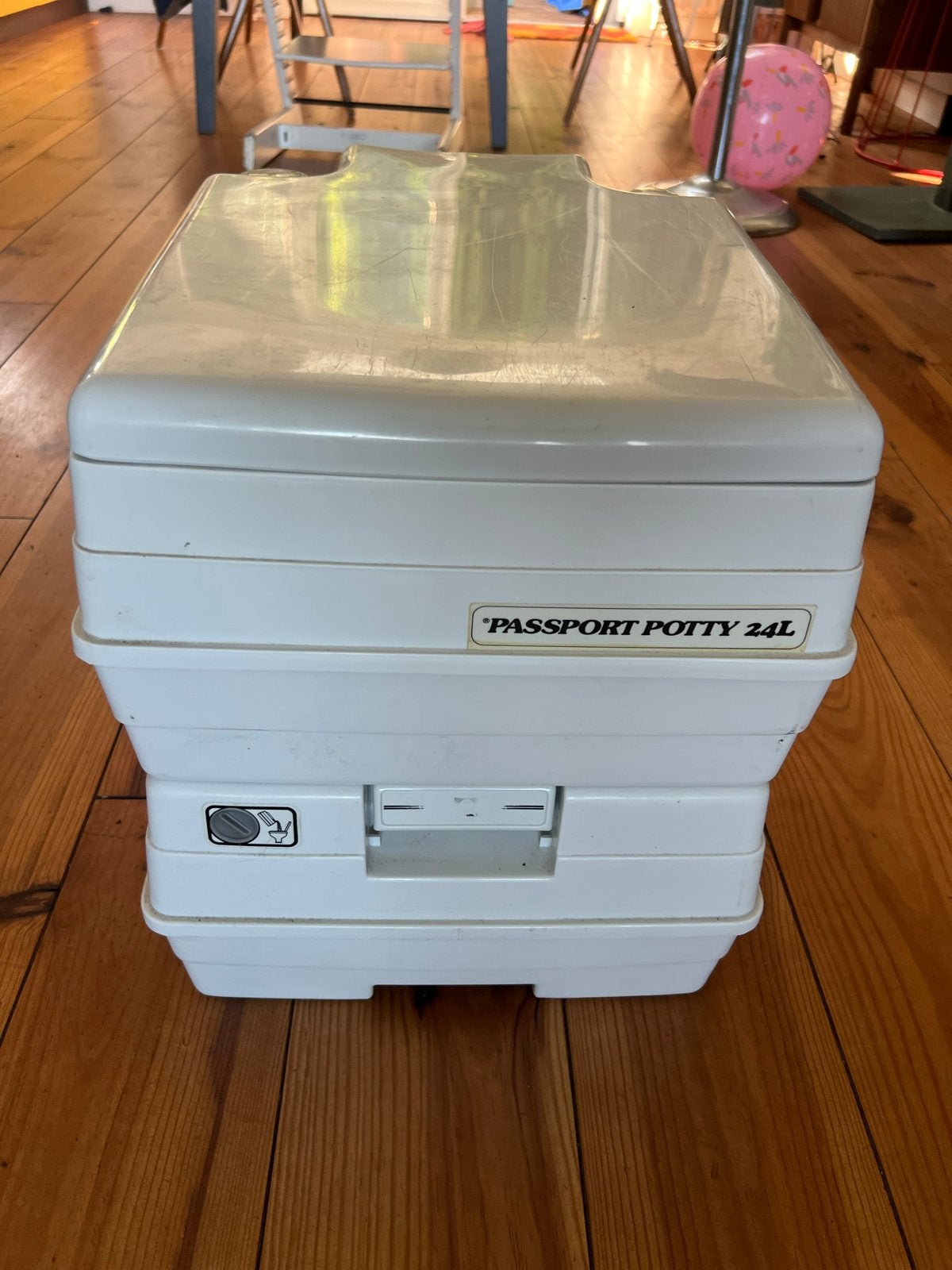 Passport Potty 24L Draagbaar Toilet - Ideaal voor Camping, Ophalen, Gebruikt