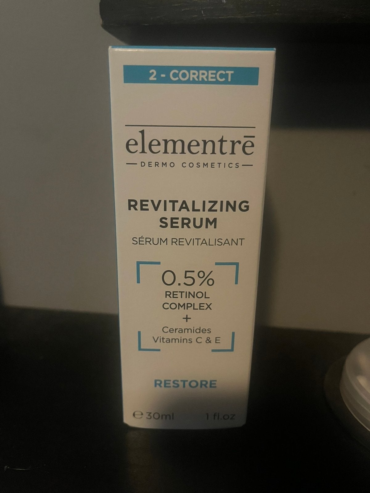 Revitalizing serum 0,5 %, Ophalen of Verzenden, Nieuw, Gehele gezicht