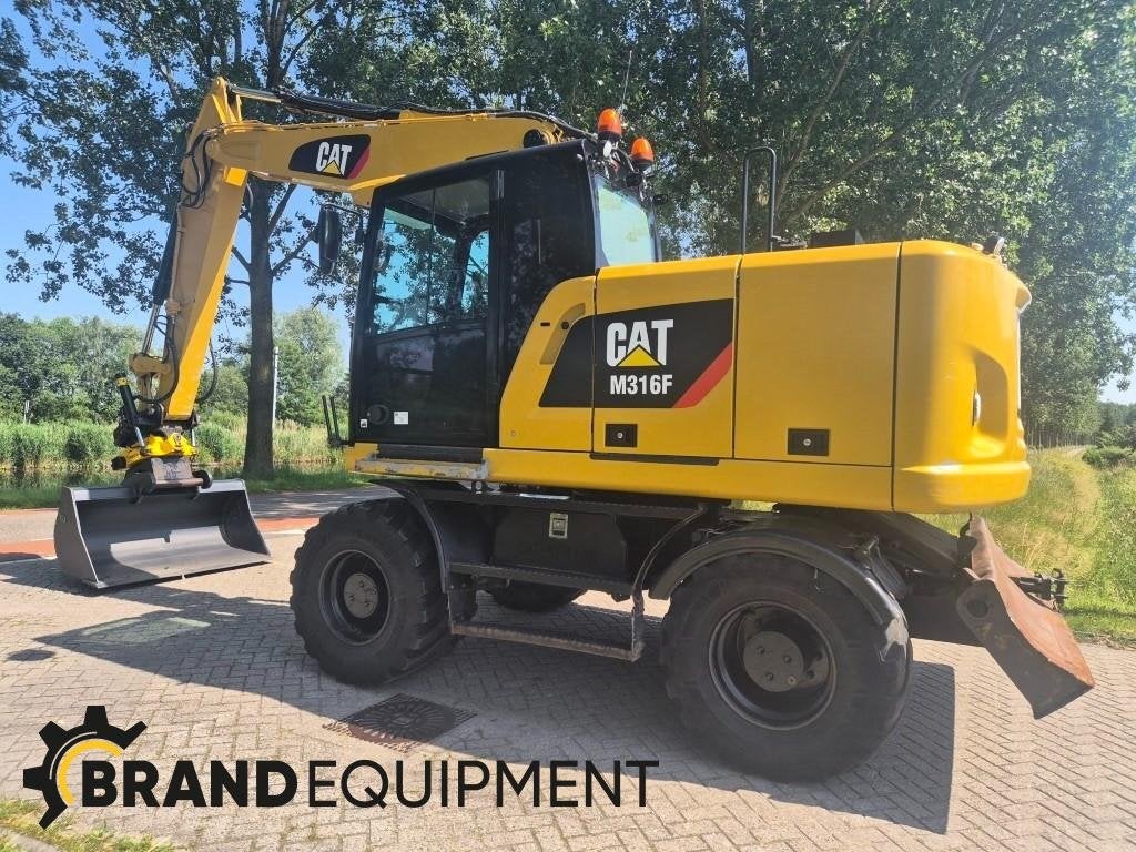 Caterpillar M316F BR1551, Graafmachine