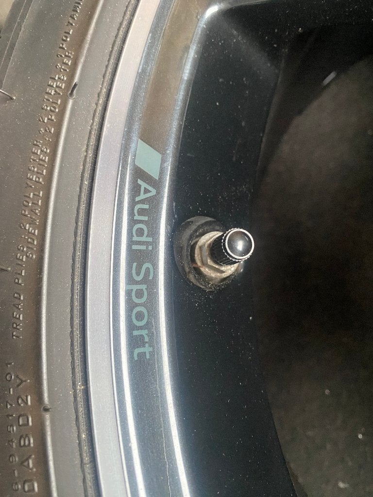 Foto 14 van Audi RS3 19 inch OEM rotor breedset velgen +zgan zomerbanden