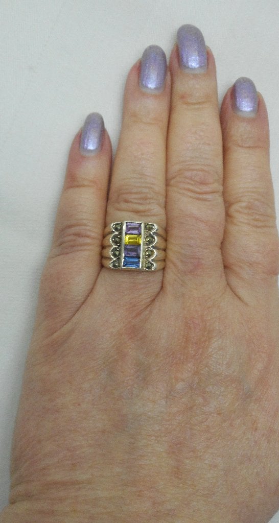 Zilveren vintage ring met gekleurde stenen maat 16.6 nr.273, Verzenden, Dame, Zilver, Zilver