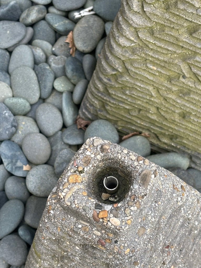 3 stuks stenen waterornamenten, Ophalen, Gebruikt
