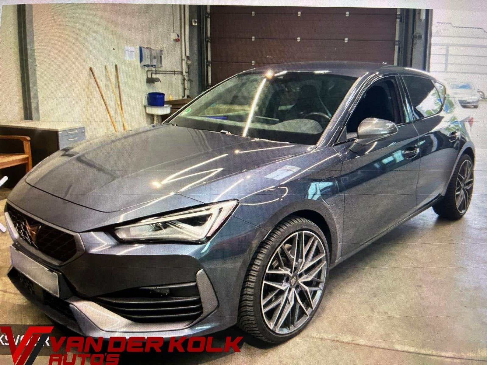 CUPRA Leon 1.4 e-Hybrid VZ Business, Auto's, 77 km/l, Gebruikt, 4 cilinders, Leon