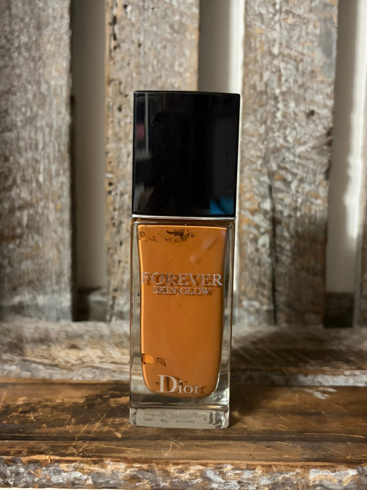 Dior Forever Skin Glow Foundation 6N, Ophalen of Verzenden, Zo goed als nieuw, Beige, Gehele gezicht