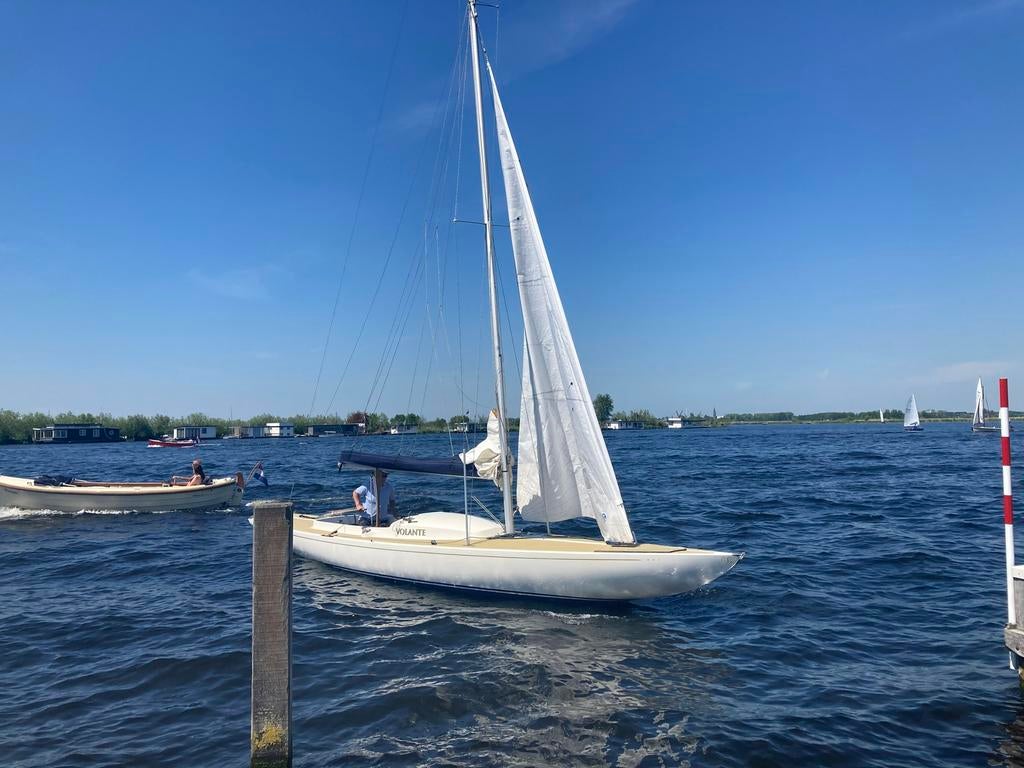 Houten Draak, Ophalen, 6 meter of meer, Diesel, Zo goed als nieuw