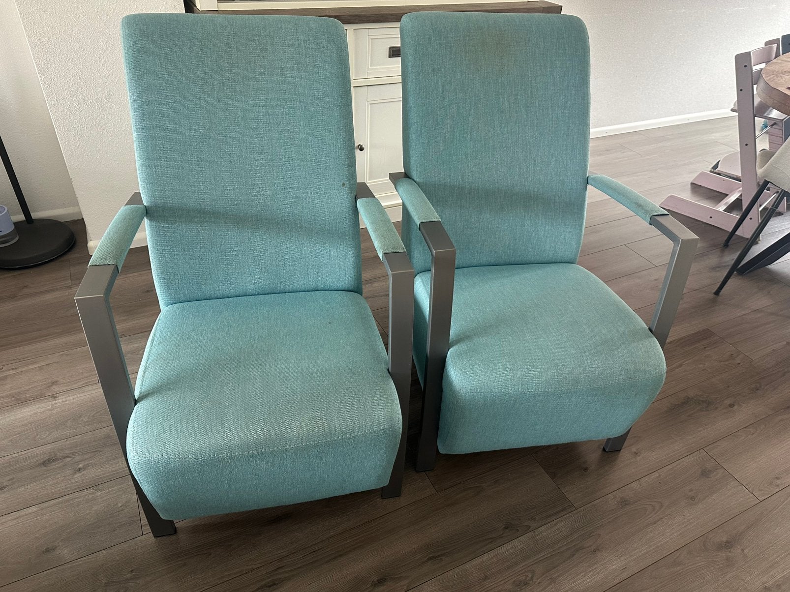 2 mooie blauwe stoffen stoelen, Ophalen, Gebruikt, 75 tot 100 cm, Stof