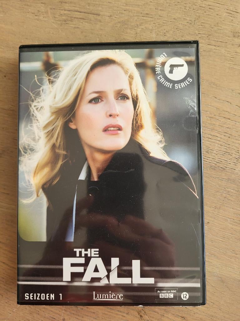 DVD The fall seizoen 1 en 2!, Cd's en Dvd's, Dvd's | Tv en Series, Vanaf 12 jaar, Ophalen of Verzenden, Zo goed als nieuw, Actie en Avontuur
