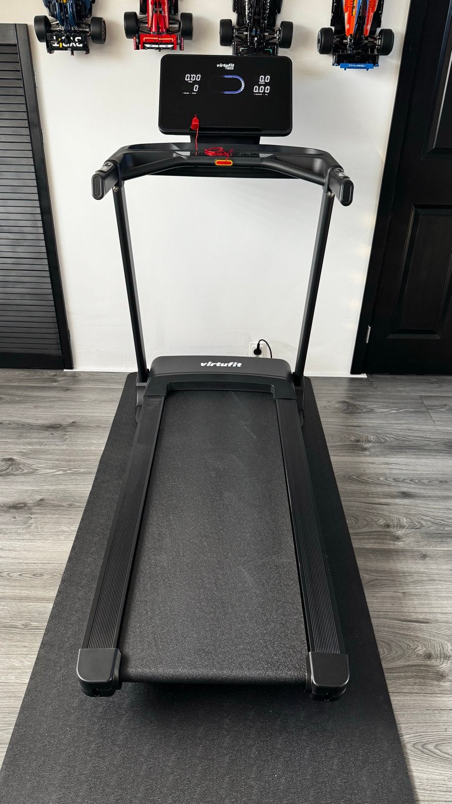 VirtuFit TR100i Loopband - Zo goed als nieuw, Ophalen, Nieuw, Metaal, Loopband