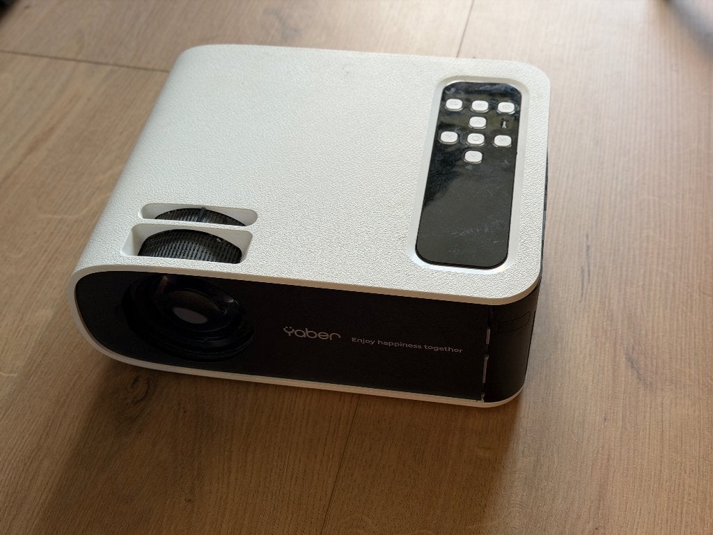 Yaber Pro v8 Beamer, Audio, Tv en Foto, Ophalen, Gebruikt, LED