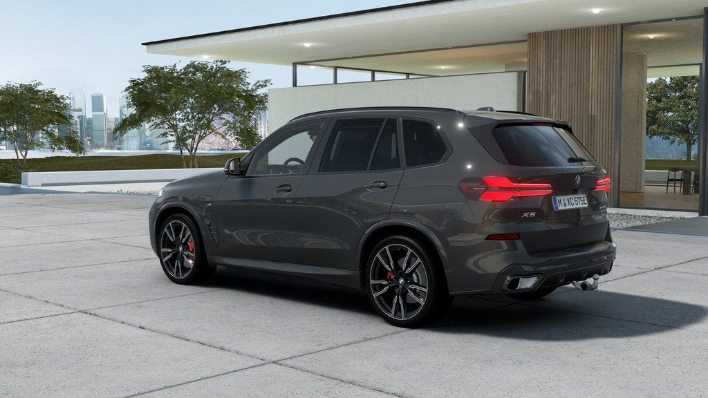 BMW X5 xDrive50e M Sport Automaat / Panoramadak Sky Lounge /, Auto's, Automaat, 2395 kg, Leder, Bedrijf