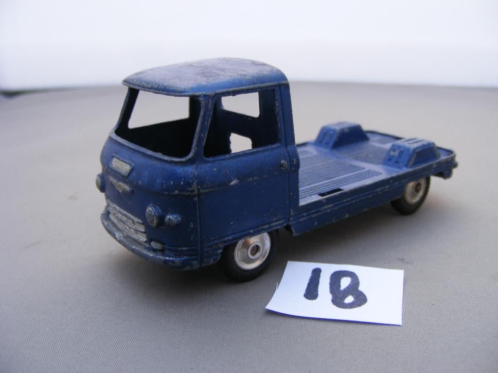 Commer 3/4 ton chassis Corgi toys 1/43 (18) incompleet, Ophalen of Verzenden, Gebruikt, Bus of Vrachtwagen, Overige merken