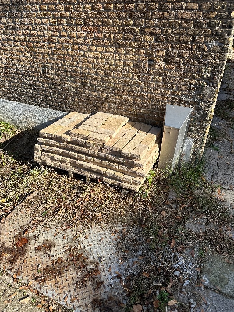 Ijsselsteentjes geel, Ophalen, Nieuw, Bakstenen