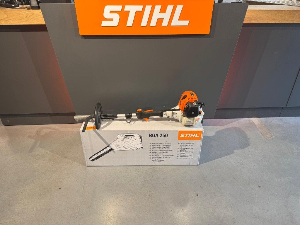 KM 130 R Combimotor, Ophalen, Gebruikt, 50 cm of meer, Stihl
