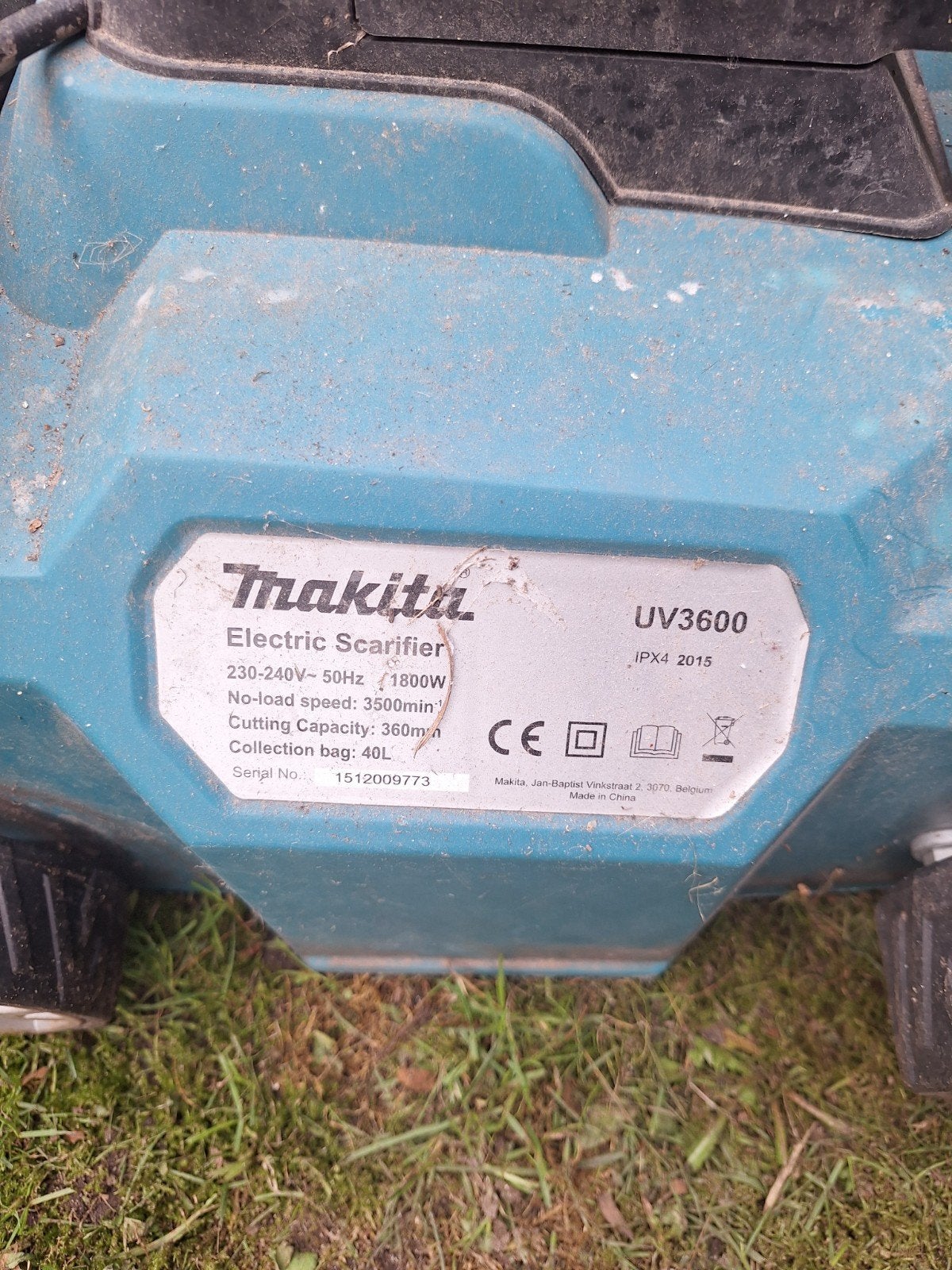 Makita UV3600 Elektrische Verticuteermachine, Ophalen, Cirkelmaaier, Gebruikt, Elektrische grasmaaier