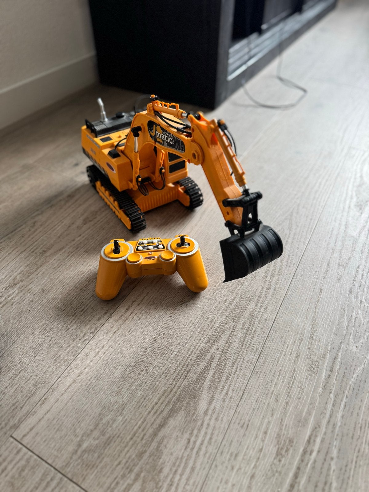 Afstandsbestuurbare Graafmachine - Perfect Sint Cadeau!, Ophalen of Verzenden, Zo goed als nieuw