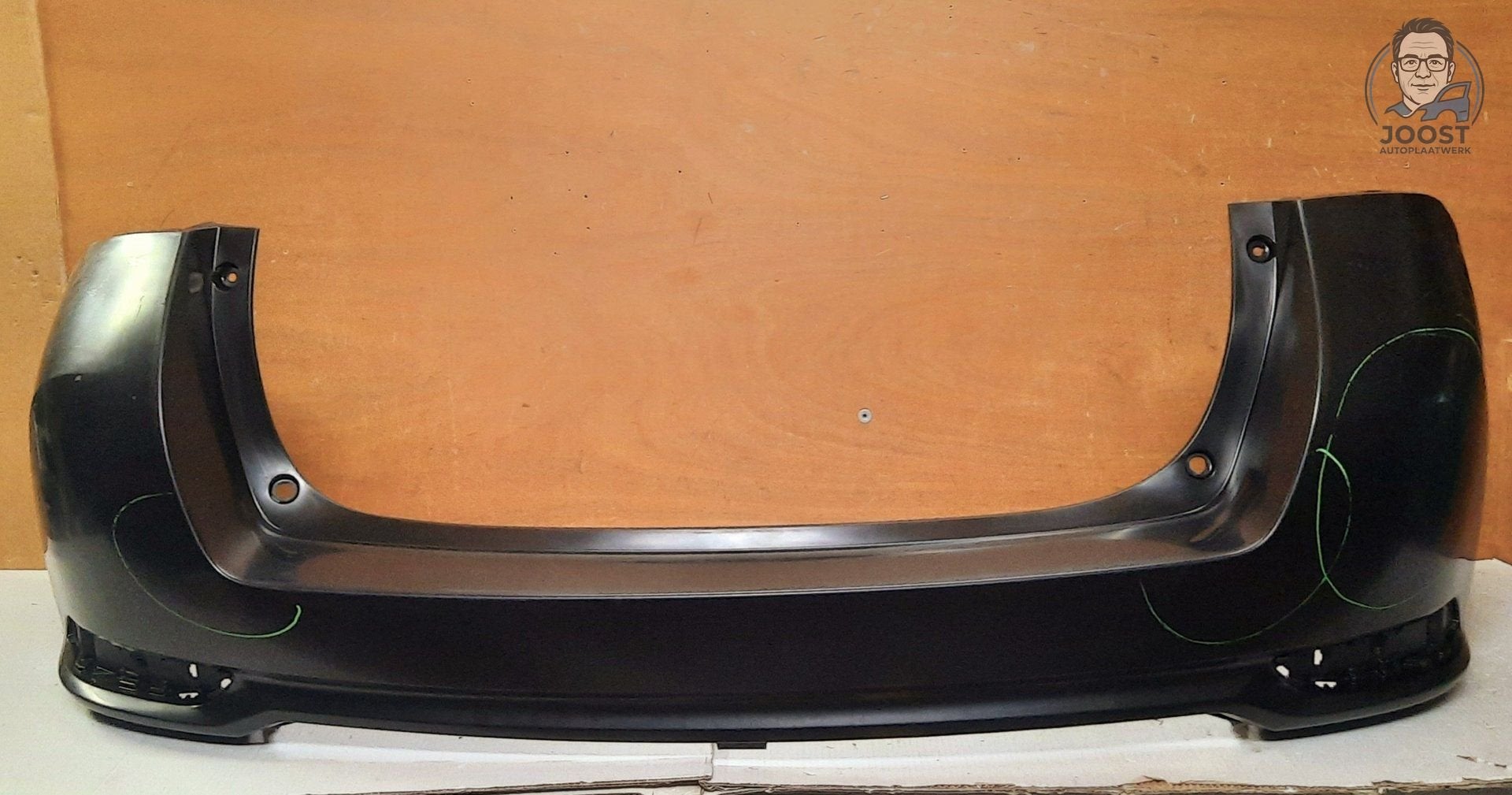 Achterbumper orgineel Toyota Auris E18 Station FL v.a 2015, -Avenue du Bourget 60, 1140 Evere / Brussel, België, Herkomst onderdeel bekend