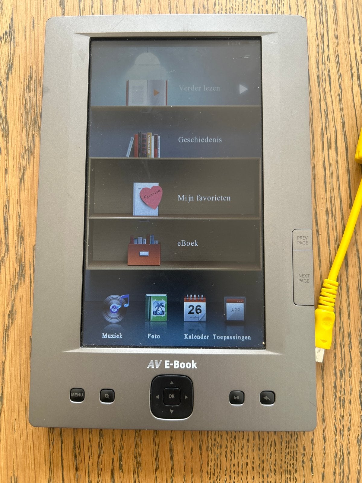 AV E-Book E-reader - Zo goed als nieuw, Computers en Software, Gebruikt, Audio, Ophalen of Verzenden, 4 GB of minder