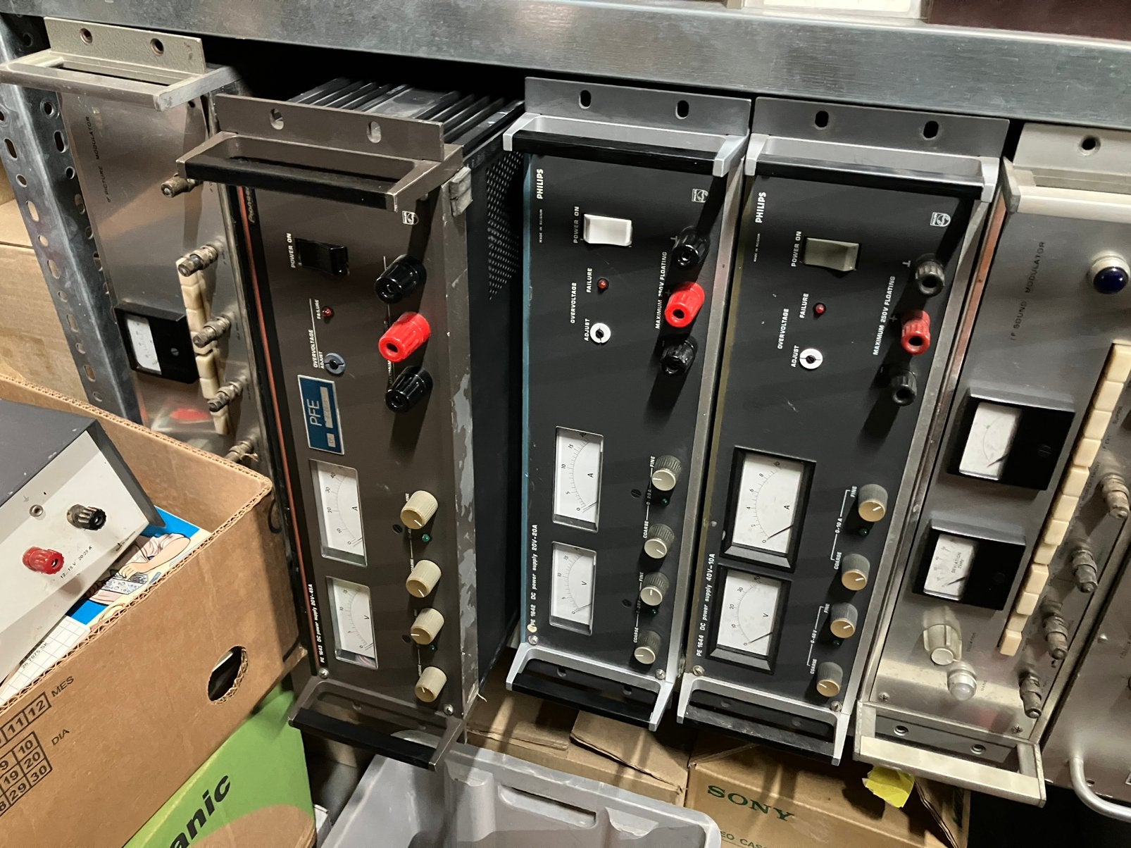 Philips voedingen, Ophalen, Elektriciteit, Zo goed als nieuw, Ehv