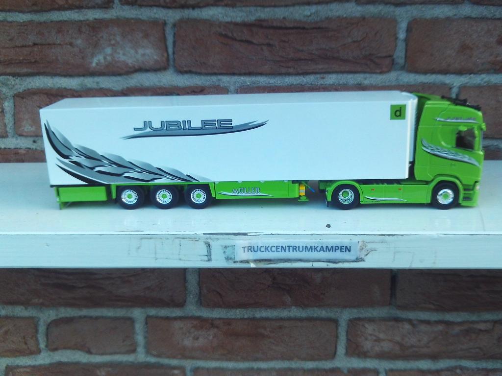 Tekno  Scania  Next  Gen  590S  van  Muller  100  Jahr., Ophalen of Verzenden, Nieuw, Bus of Vrachtwagen, Tekno