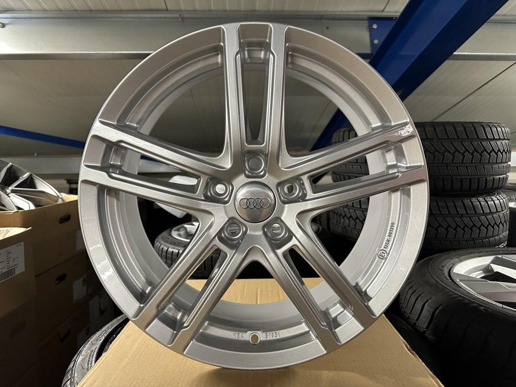 NIEUW 18inch VW AUDI Seat Skoda BMW RS Look Velgen! 5x112, 18 inch, -, -, Banden en Velgen