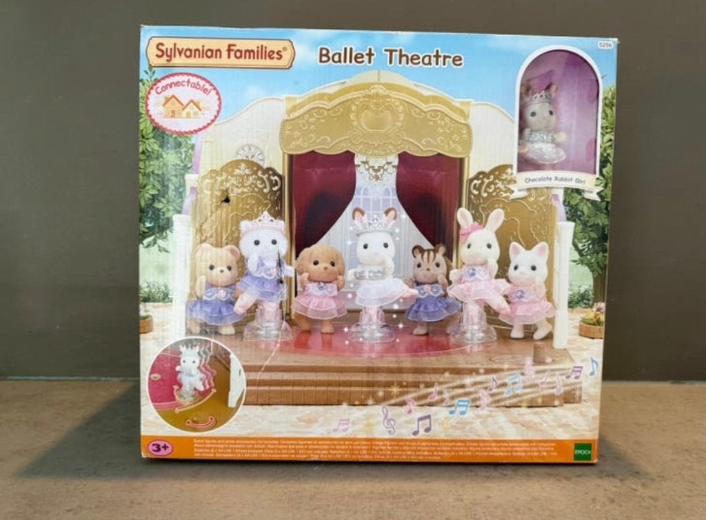 Sylvanian Families 5256 Ballettheater met konijn & extra's, Kinderen en Baby's, Ophalen, Zo goed als nieuw, Toebehoren