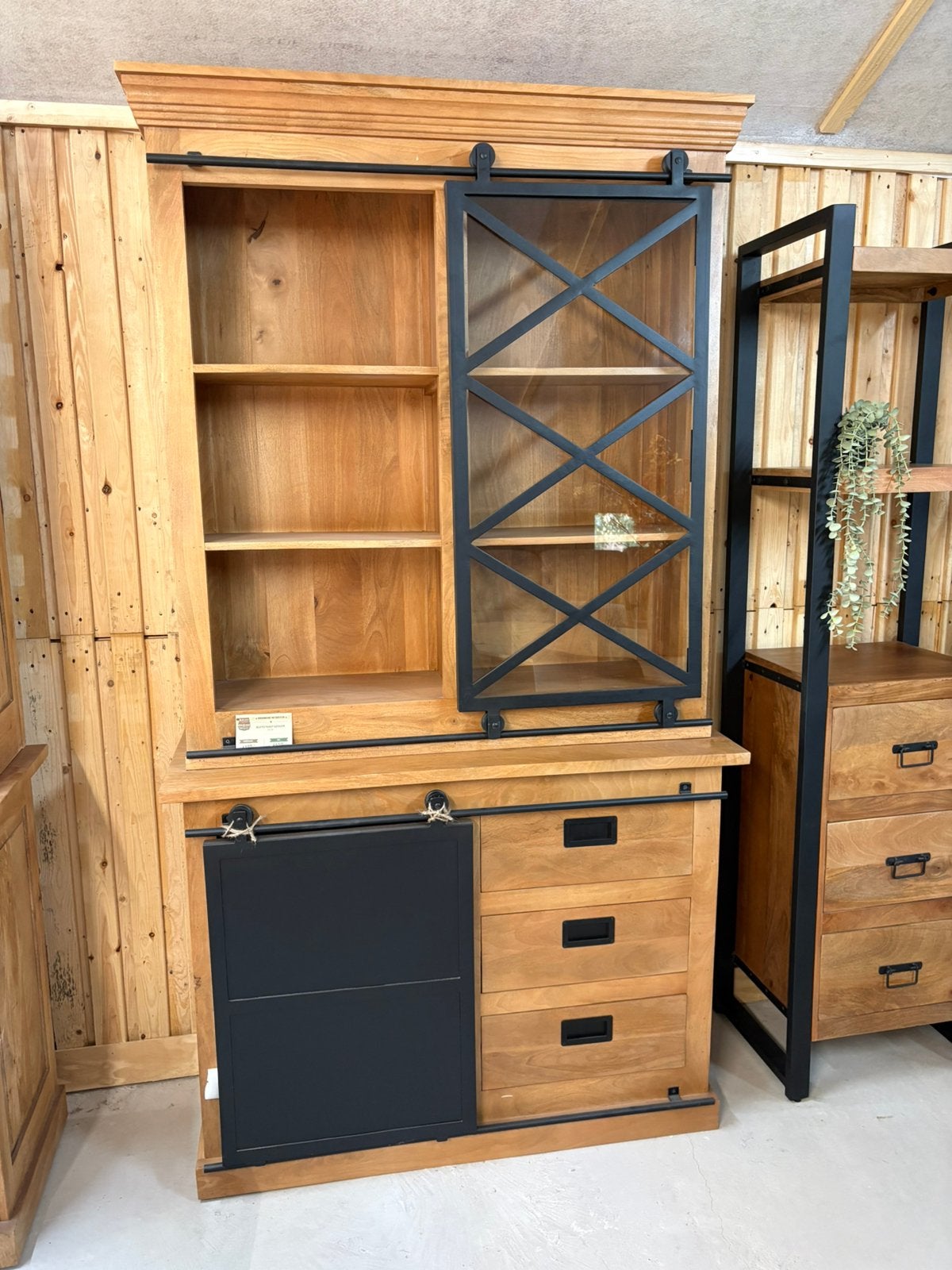 Buffetkast Denver 120  220 cm met schuifdeuren – €550, 200 cm of meer, Nieuw, Ophalen of Verzenden, Glas