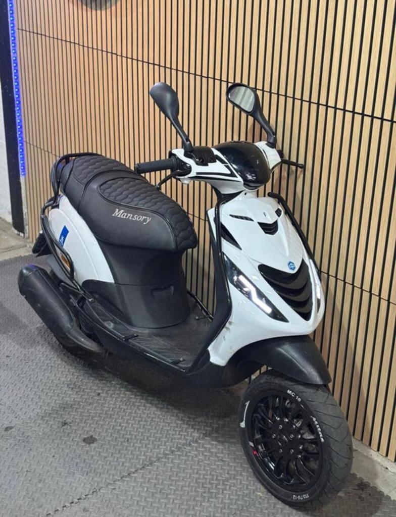 Piaggio Zip SP 172cc 2T WJ-Tuning Brom, Fietsen en Brommers, Scooters | Piaggio, Ophalen, Zo goed als nieuw, Tweetakt, Zip