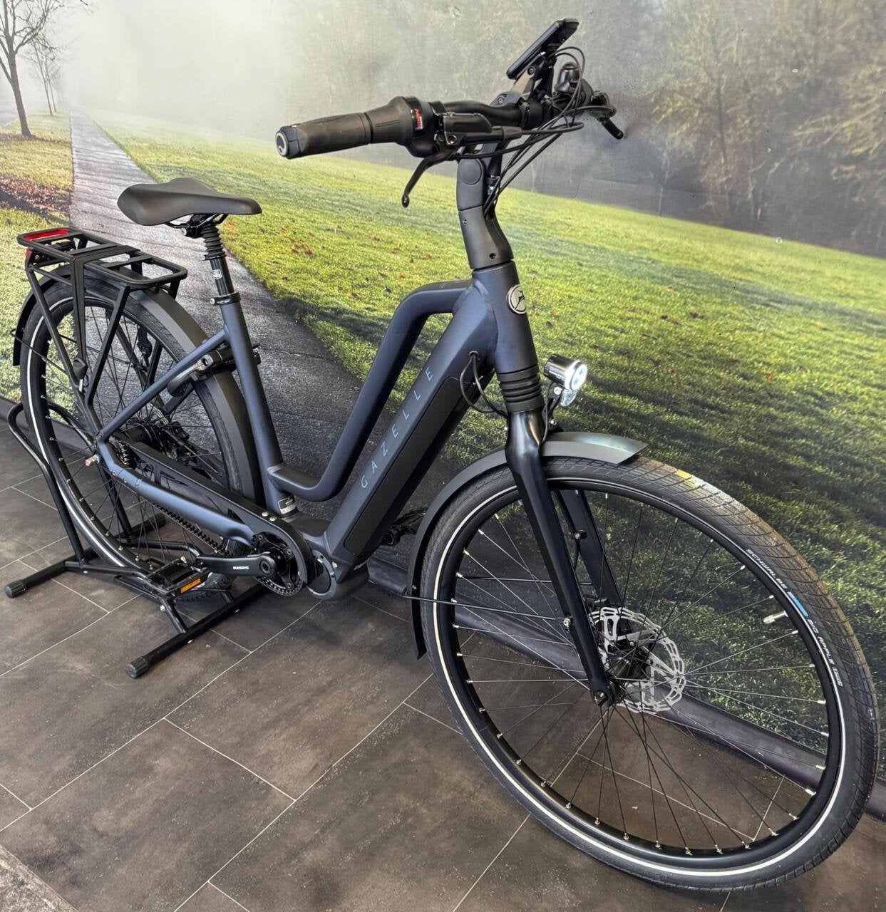 MEGA ACTIE: NIEUWE Gazelle Chamonix C5 – 630Wh – Riem 27, Koninklijke Gazelle N.V., Wilhelminaweg 8 6951 BP Dieren Nederland, Nieuw