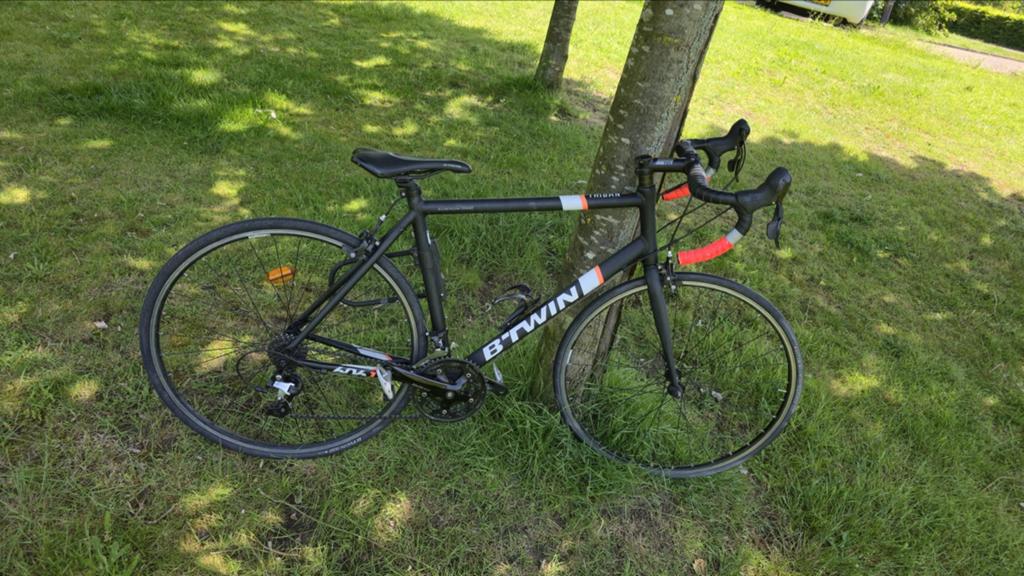 B'Twin Triban 100 racefiets, Overige merken, 28 inch, Aluminium, Ophalen of Verzenden