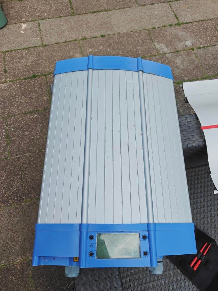 Defecte Mastervolt XS3200 SW Zonnepanelen Omvormer, Doe-het-zelf en Verbouw, Ophalen of Verzenden, Gebruikt, Overige typen