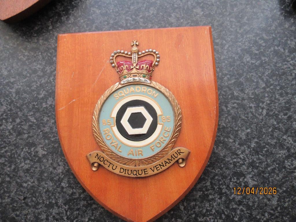 HOUTEN WAPENSCHILD- NO 85 SQUADRON ROYAL AIR FORCE- RAF, Ophalen of Verzenden, Luchtmacht, Engeland, Embleem of Badge