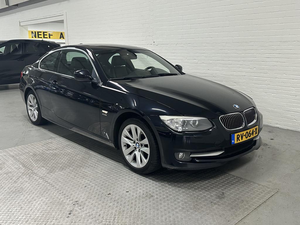 BMW 3 Serie Coupe 330xi High Executive LEER /CRUISE / CLIMA, Automaat, Euro 5, 4 stoelen, Leder