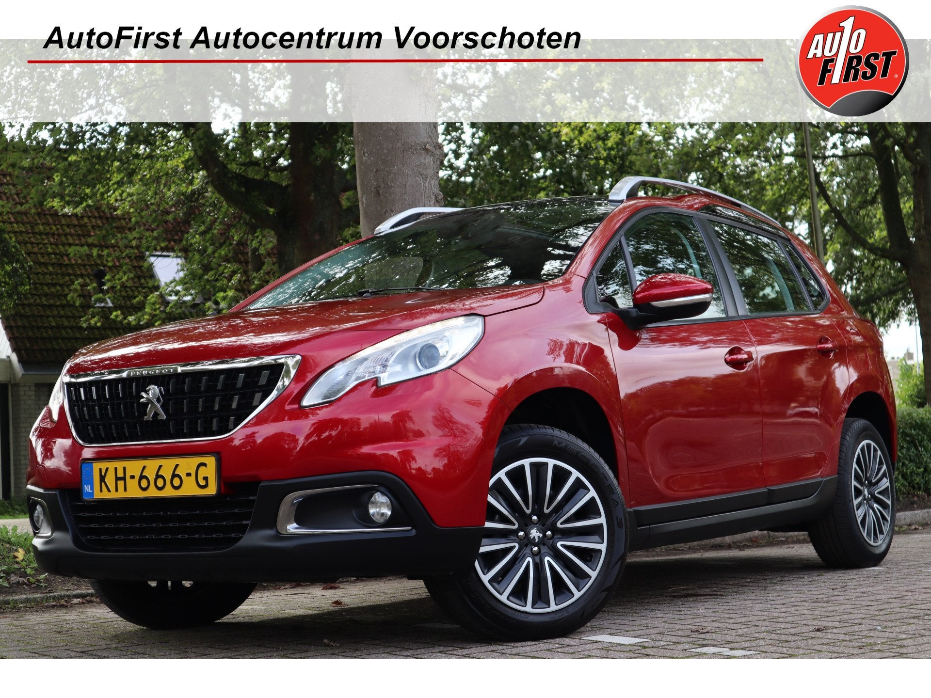 Peugeot 2008 1.2 PureTech Blue Lion | Panoramadak | Trekhaak, Voorwielaandrijving, Euro 6, 23 km/l, Origineel Nederlands