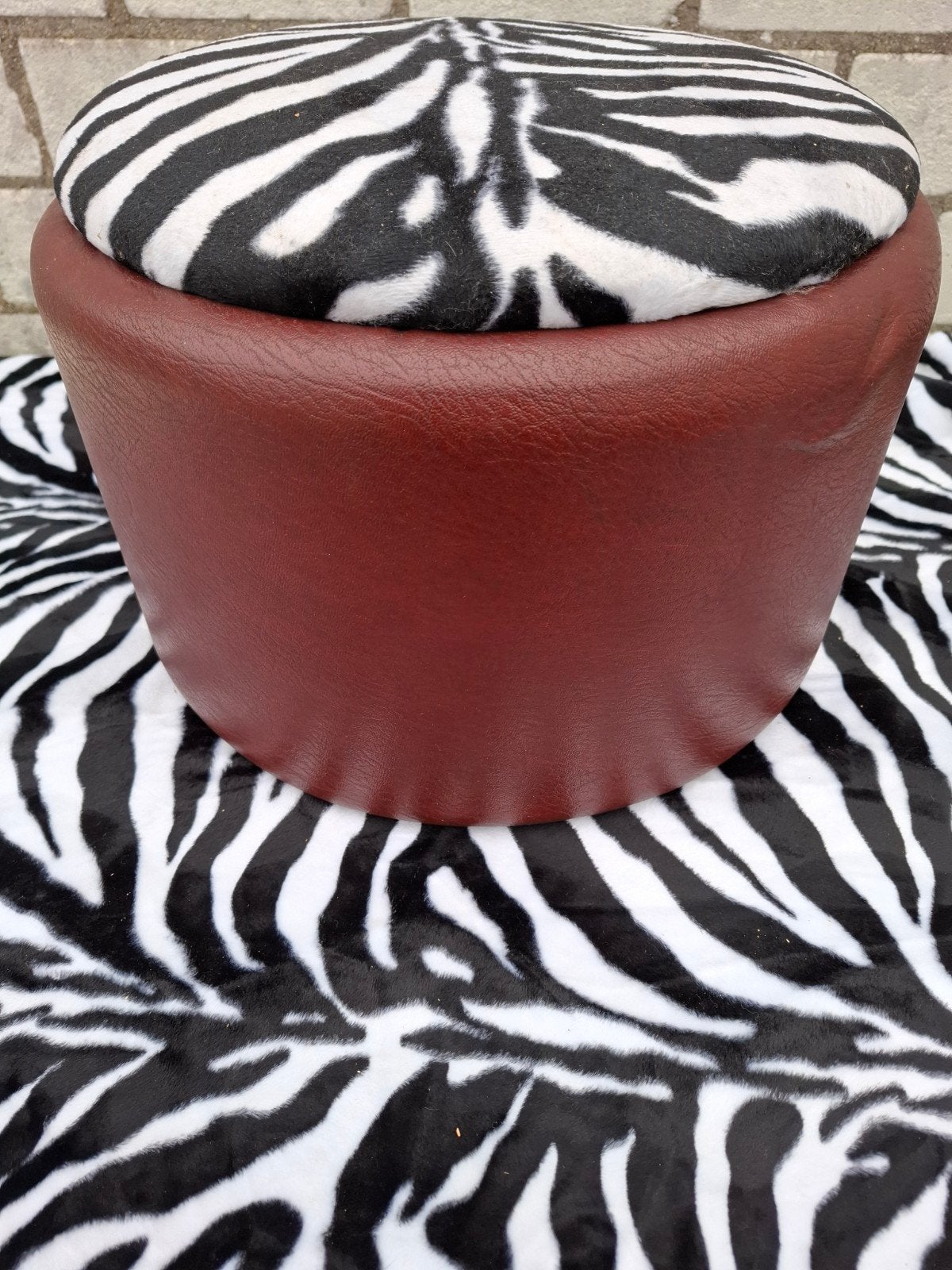 Oud poefje met zebraprint, Minder dan 50 cm, Gebruikt, Vintage, Eclectisch, Rond