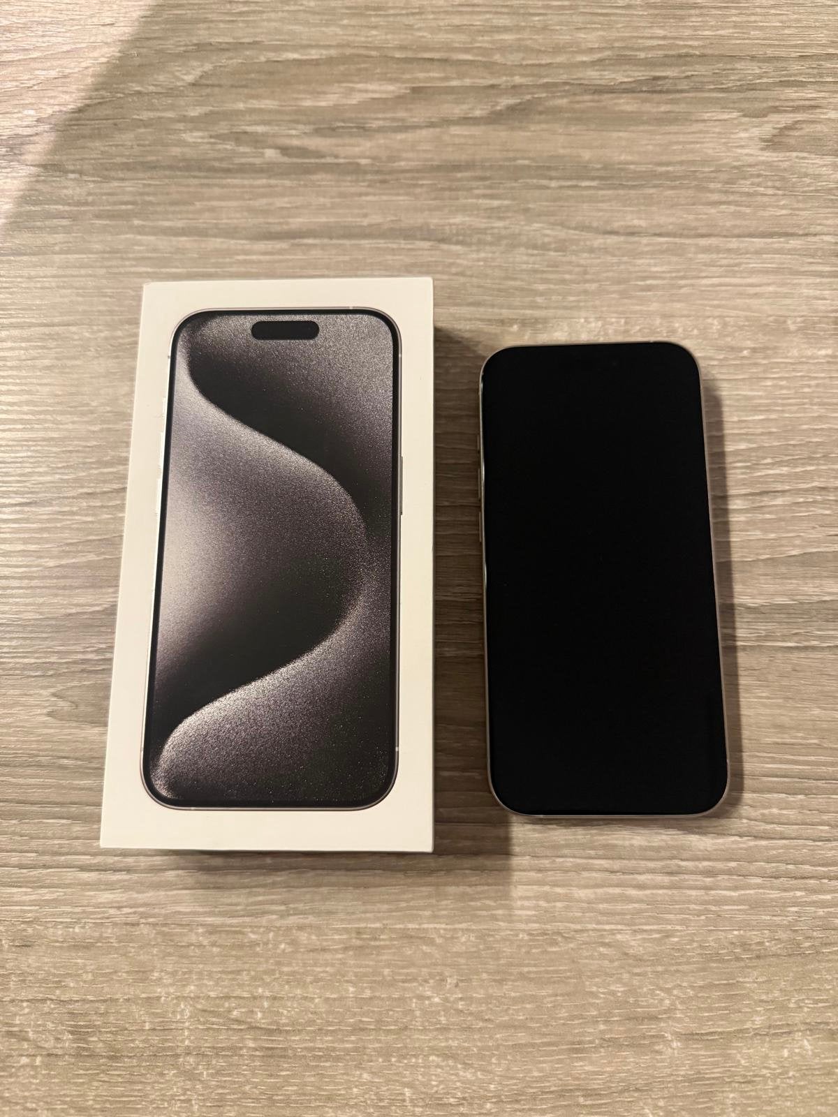 Iphone 15 pro, 256 GB, Gebruikt, Ophalen of Verzenden, 87 %